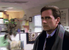Gif do personagem Michael Scott da série The Office. O Gif mostra o personagem balançando a cabeça, como se estivesse confuso.